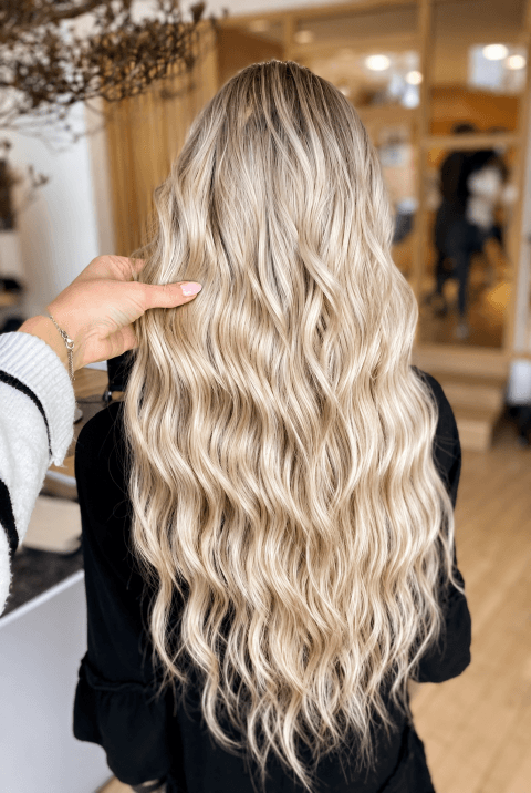 EXTENSIONS_DE_CHEVEUX_SALON_DE_COIFFURE_CLERMONT_FERRAND extension cheveux salon mylaa evans clermont ferrand